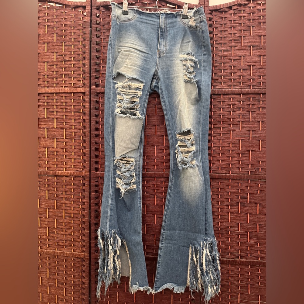 Super Shredded Stretch Flare Jeans Med Wash - 11 - Fits smaller